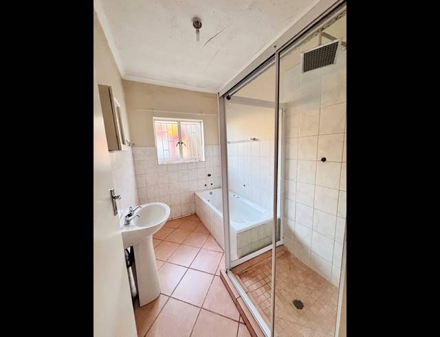 3 BEDROOM FREESTANDING FOR SALE IN MINERALIA